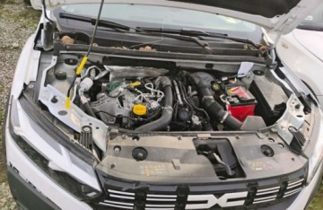 Dacia Jogger 1.0 TCe 110KM 2024 Dacia Jogger 2924r, SALON. 1.0Benzyna. Uszkodzone boki. Poobijana. VAT 23, zdjęcie 4