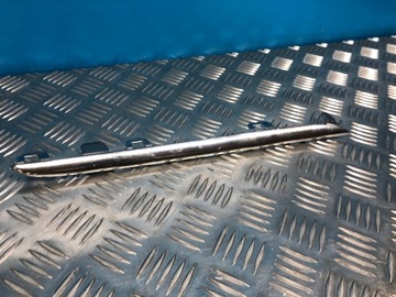 MERCEDES W205 LISTWA CHROM NA GRILL PRAWA