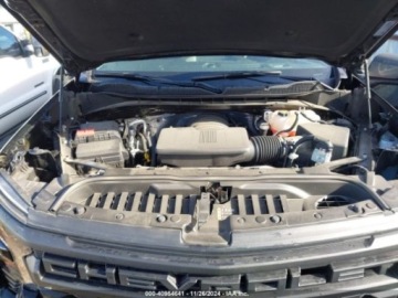 Chevrolet Silverado II 2023 Chevrolet Silverado 2023r., 4x4, 5.3L 5.3 Benzyna 355KM, zdjęcie 11