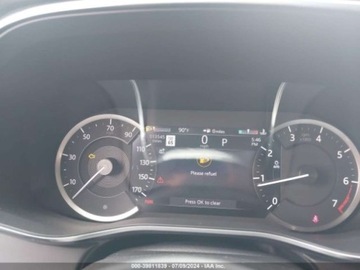 Jaguar XF II 2022 Jaguar XF 2022 Jaguar XF R-Dynamic SE Sedan AWD 2.0 Benzyna 296KM, zdjęcie 6