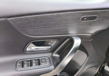 Mercedes Klasa A W177/V177 2019 Mercedes-Benz Klasa A Mercedes-Benz Klasa A 180 7G-DCT 1.3 Benzyna 136KM, zdjęcie 16