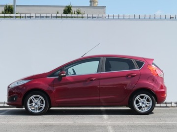 Ford Fiesta VII Hatchback 3d Facelifting 1.0 EcoBoost 125KM 2013 Ford Fiesta 1.0 EcoBoost, Klima, Klimatronic, zdjęcie 2