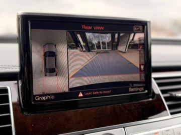 Audi A8 D4 Sedan Facelifting 4.0 TFSI 435KM 2014 Audi A8 A8 L Quattro 4.0 benzyna Japonia 4.0 Benzyna 435KM, zdjęcie 5