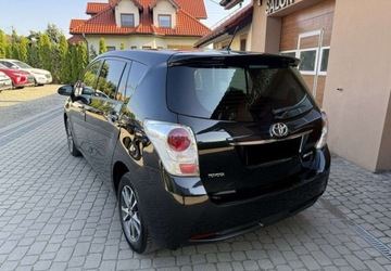 Toyota Verso Minivan Facelifting 1.6 Valvematic 132KM 2015 Toyota Verso 1,6 132KM Klimatronik Navi Serwis 7-osobowy 1.6 Benzyna 132KM, zdjęcie 8