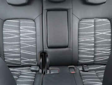 Kia Venga Mikrovan Facelifting 1.6 DOHC 124KM 2017 Kia Venga 1.6 CVVT, Salon Polska, Serwis ASO, GAZ, zdjęcie 9