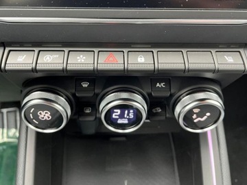 Renault Clio V Hatchback 5d Facelifting 1.0 TCe 90KM 2025 Od ręki - Techno 1.0 TCe 90KM / Pakiet Winter, zdjęcie 7