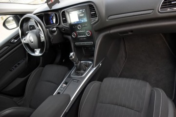 Renault Megane IV Hatchback 5d 1.3 TCe 115 FAP 115KM 2018 Renault Megane IV LIMITED 1.3 16V TURBO 116KM Wyposażony HatchBack, 2018r., zdjęcie 17