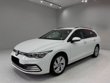 Volkswagen Golf VIII Hatchback Facelifting 1.5 TSI 116KM 2026 VOLKSWAGEN Golf VIII 1.5 TSI Life Plus Combi 116KM 2026, zdjęcie 2