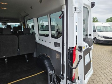 Ford Transit VIII 2021 FORD TRANSIT L3H2 BRYGADÓWKA 6 osób KLIMATYZACJA TEMPOMAT CZUJNIKI, zdjęcie 16