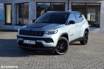 Jeep Compass II SUV Facelifting 1.5 MHEV T4 130KM 2022 Jeep Compass 1.5 GSE T4 e-Hybrid Limited Alpine Full LED Kamery 360 ACC Cz