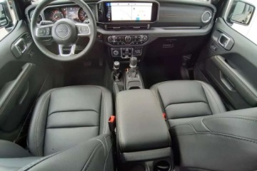 Jeep Wrangler IV 80th Anniversary 2d  Seria 6 2.0 GME Turbo 272KM 2025 Jeep Wrangler SAHARA GME 2.0 Turbo 272 KM ALPINE Polski Salon Od reki, zdjęcie 13