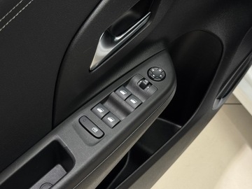 Opel Corsa F Hatchback 5d 1.2 Turbo 100KM 2022 Opel Corsa Elegance / Nowy rozrząd / 1 właściciel, zdjęcie 18