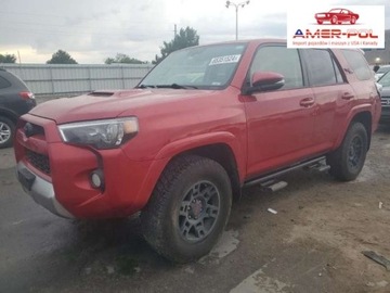 Toyota 2019 Toyota 4-Runner 2019, 4.0L, 4x4, TRD OFF-ROAD, po gradobiciu 4.0 Benzyna