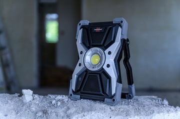 Аккумуляторная лампа RUFUS 3000лм IP65 с динамиком