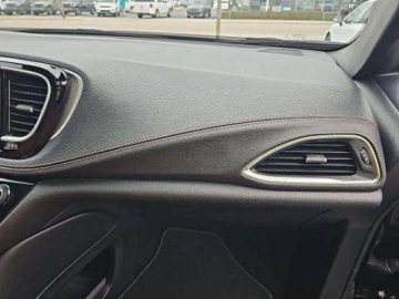 Chrysler Pacifica II 2024 Chrysler Pacifica Pinnacle 2024 3.6 Benzyna 287KM, zdjęcie 10