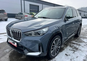 BMW X1 U11 Crossover 1.5 18i 136KM 2022 BMW X1 1.5 benzyna 136 km Led Nawigacja Kamera Sensor 1.5 Benzyna 136KM, zdjęcie 6