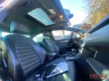 Volkswagen Passat B7 Limousine 2.0 TDI CR BlueMotion 177KM 2013 Volkswagen Passat 2.0tdi 4-Motion R-Line max wyposazenie Webasto ledy xeno, zdjęcie 29