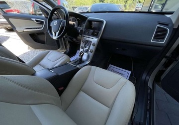Volvo XC60 I SUV Facelifting 2.0 D4 DRIVE-E 190KM 2017 Volvo XC 60 2.0 D 190KM D4automat skora NAVI bezwypadkowy 2.0, zdjęcie 28