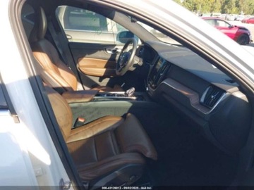 Volvo XC60 II 2022 Volvo XC 60 B6 Inscription 2022 2.0l 2.0 Benzyna 295KM, zdjęcie 8