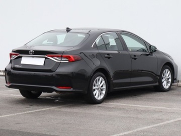 Toyota Corolla XII Sedan 1.5 VVT-i 125KM 2022 Toyota Corolla 1.5 VVT-i, Salon Polska, zdjęcie 4