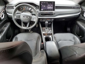 Jeep Compass II 2023 Jeep Compass Limited 2023 2.0 Benzyna 200KM, zdjęcie 8