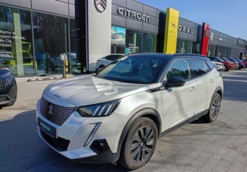 Peugeot 2008 II e-SUV Elektryczny 50kWh 136KM 2022 Peugeot 2008 e-2008 GT Pack 50kWh GWARANCJA FV23 Elektryczny 136KM