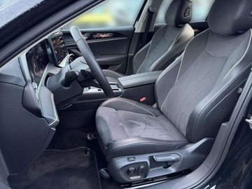 Volkswagen Passat B8 Variant Facelifting 2.0 TDI SCR 150KM 2025 Volkswagen Passat Variant LED Matrix tempomat ACC Digital Cockpit nawi, zdjęcie 10