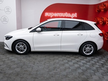 Mercedes Klasa B W247 2020 MERCEDES-BENZ B Klasa 180 d 7G-DCT 1.5 (116KM) 2020, zdjęcie 3