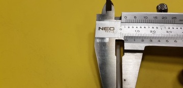 ФЛЮОРОВЫЕ ЛАМПЫ 21 шт., длина 104,50 см/3,5 мм 47PFL8404