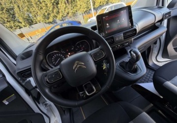Citroen Berlingo III Osobowy M 1.5 BlueHDi 102KM 2020 Citroen Berlingo 102KM BEZWYPADKOWY zaledwie 63.000KM gwarancja OSOBOWY, zdjęcie 21