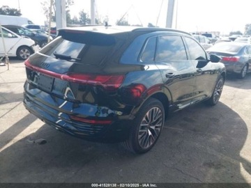 Audi Q8 2024 Audi Q8 2024 Audi Q8 e-tron Premium Plus quattro Elektryczny 414KM, zdjęcie 6