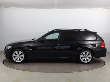 BMW Seria 3 E90-91-92-93 Touring E91 2.0 318i 143KM 2009 BMW 3 318 i, Klima, Klimatronic, Tempomat, zdjęcie 2