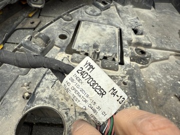 NÁRAZNÍK PŘEDNÍ 4 PDC HALOGEN KOMPLETNÍ MEGANE IV RS 17-