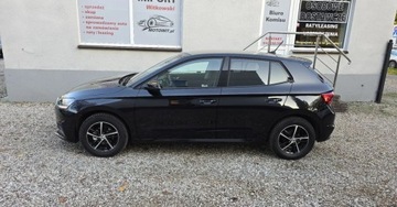 Skoda Fabia IV 2023 Skoda Fabia 1,0 benzyna 65 KM klima Full LED zarejestrowany 7 tys km 65KM, zdjęcie 2