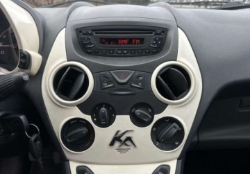 Ford Ka III 1.2 Duratec 69KM 2010 Ford KA Ford KA 2010 GRZANE FOTELE 1.2 Benzyna 69KM, zdjęcie 20