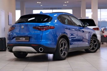 Alfa Romeo Stelvio SUV 2.2 JtdM-2 210KM 2017 Alfa Romeo Stelvio 2.1 Diesel 210KM, zdjęcie 12