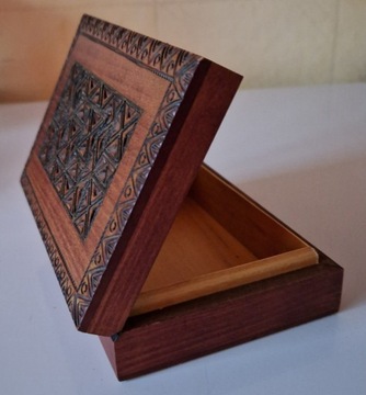 ДЕРЕВЯННАЯ КОРОБКА ДЛЯ ТРИНКЛА