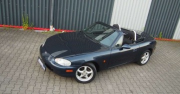 Mazda MX-5 II 1.6 16V 110KM 1999 Mazda MX-5 Mazda MX-5 1.6i 16V 1.6 Benzyna 110KM, zdjęcie 28