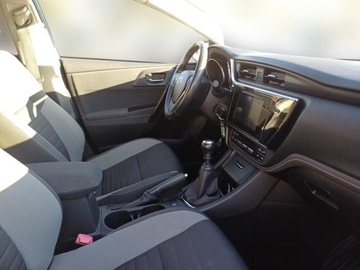 Toyota Auris II Hatchback 5d Facelifting 1.6 Valvematic 132KM 2015 Toyota Auris 1.6 VVT-i Premium II (2012-) 1.6 VVT-, zdjęcie 8