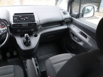 Opel Combo E Kombivan 1.5 Diesel 131KM 2018 Opel Combo 1.5 CDTI, Salon Polska, Serwis ASO, zdjęcie 7