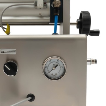 Горизонтальная пневматическая машина для разгрузки жидкости