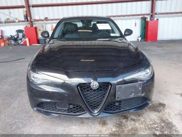 Alfa Romeo Giulia II Sedan 2.0 TBi 280KM 2019 Alfa Romeo Giulia Ti 2019 2.0l 2.0 Benzyna 280KM, zdjęcie 7