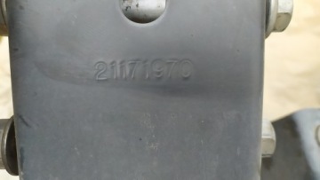 КРЕПЛЕНИЕ ПОДВЕСКИ КАБИНЫ ЗАДНЕЕ VOLVO FH4 RENAULT