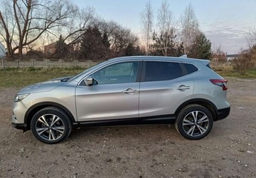 Nissan Qashqai II Crossover Facelifting 1.3DIG-T 140KM 2019 Nissan Qashqai 1.3 DIG-T Tekna Benzyna 140KM 100% Bezwypadkowy, zdjęcie 2