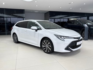 Toyota Corolla XII TS Kombi Facelifting 2.0 Hybrid Dynamic Force 196KM 2022 Toyota Corolla Comfort + Tech + Style / LED / Podg, zdjęcie 4