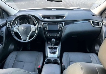 Nissan Qashqai II Crossover 1.2 DIG-T 115KM 2016 Nissan Qashqai 1.2 Benzyna 115 KM Panorama Nawigacja Sensor Kamera 1.2, zdjęcie 11