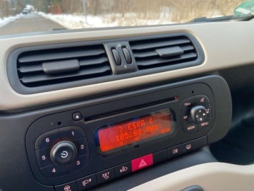 Fiat Panda III VAN 1.2 69KM 2013 Fiat Panda 1.2 Benzyna 5-Drzwi Klimatyzacja Kamera Cofania 1-Wlasciciel, zdjęcie 22