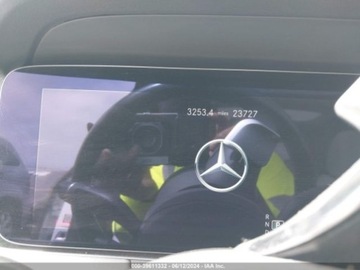 Mercedes Klasa E W213 2022 Mercedes-Benz Klasa E 2022 Mercedes-Benz E-Class E 350 RWD Sedan 2.0 255KM, zdjęcie 8