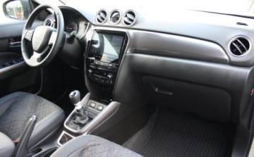 Suzuki 2025 Suzuki Vitara DEMO Elegance 1,4 Mild Hybrid 4WD 6MT Superior White 2025, zdjęcie 18