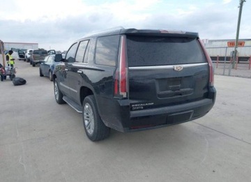 Cadillac Escalade III 2019 Cadillac Escalade 2019, 6.2L, 4x4, po gradobiciu 6.2 Benzyna 420KM, zdjęcie 7